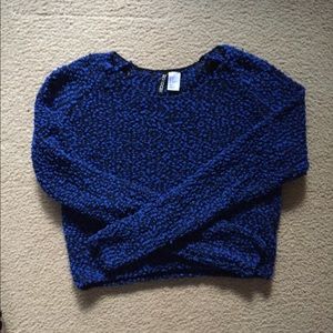 H&M Divided Crop Top